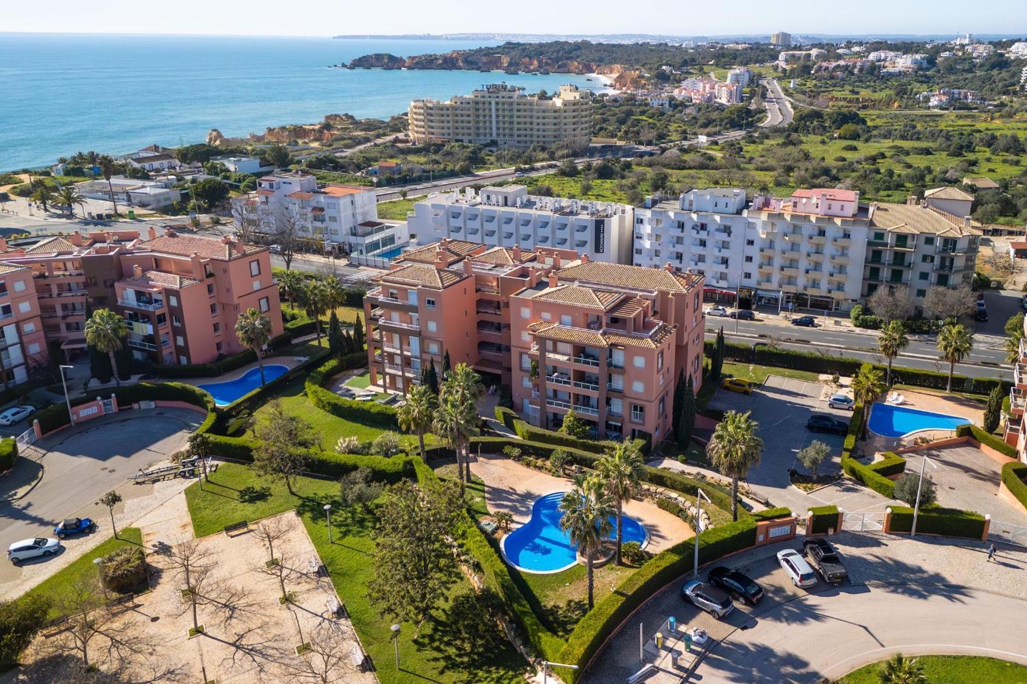 Serene Ocean 1 Bdr Apartment With Patio By Lovelystay Portimão Exterior foto